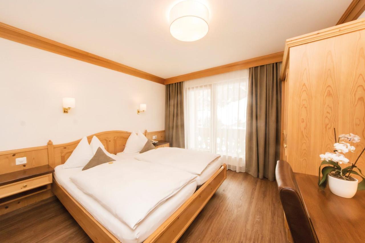 Waldpark Hotel Garni Samnaun Exterior photo
