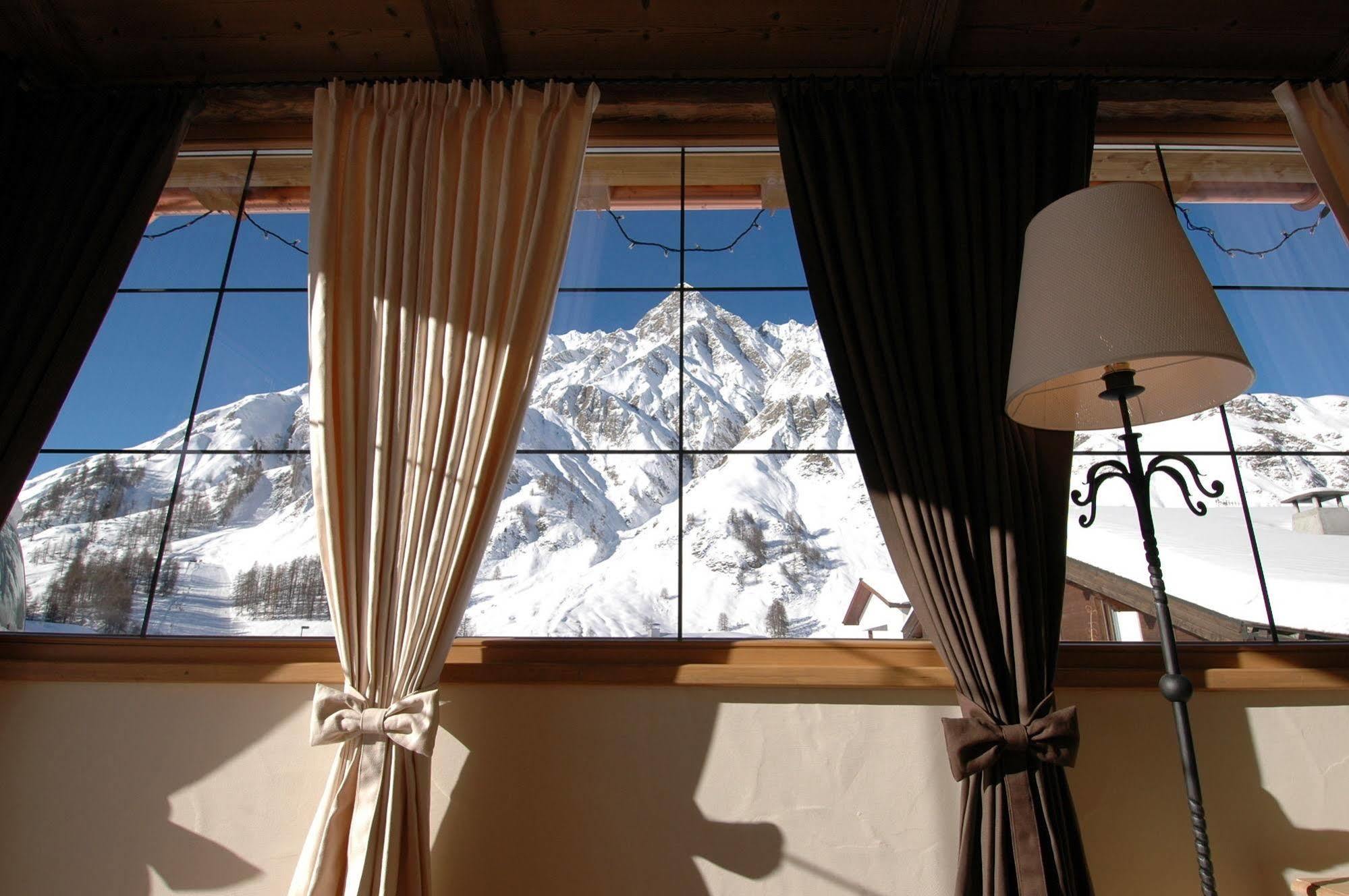 Waldpark Hotel Garni Samnaun Exterior photo